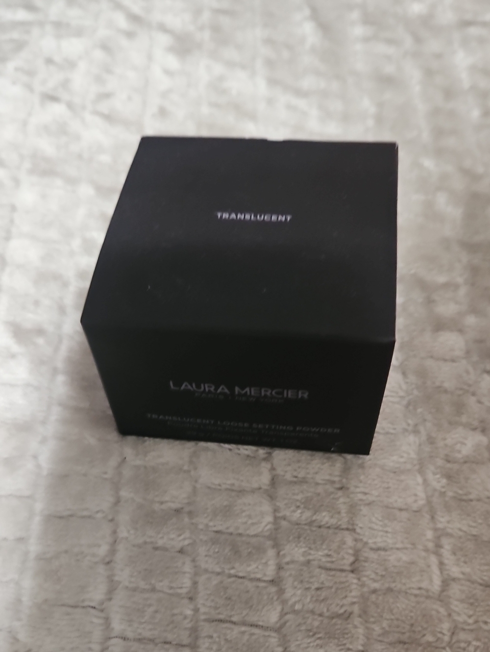 Laura mercier Translucent Loose Setting Powder - Picture 2 of 3